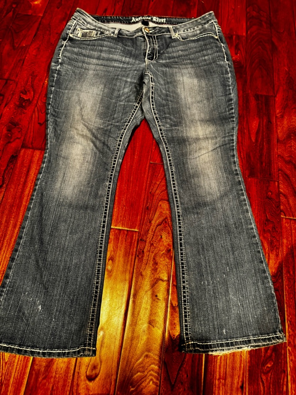 Antique Rivet Flare Wide Leg embroidered  Pocket Jeans